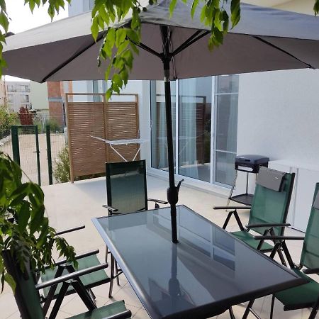 Las Brisas Garden Apartment Бургас Экстерьер фото