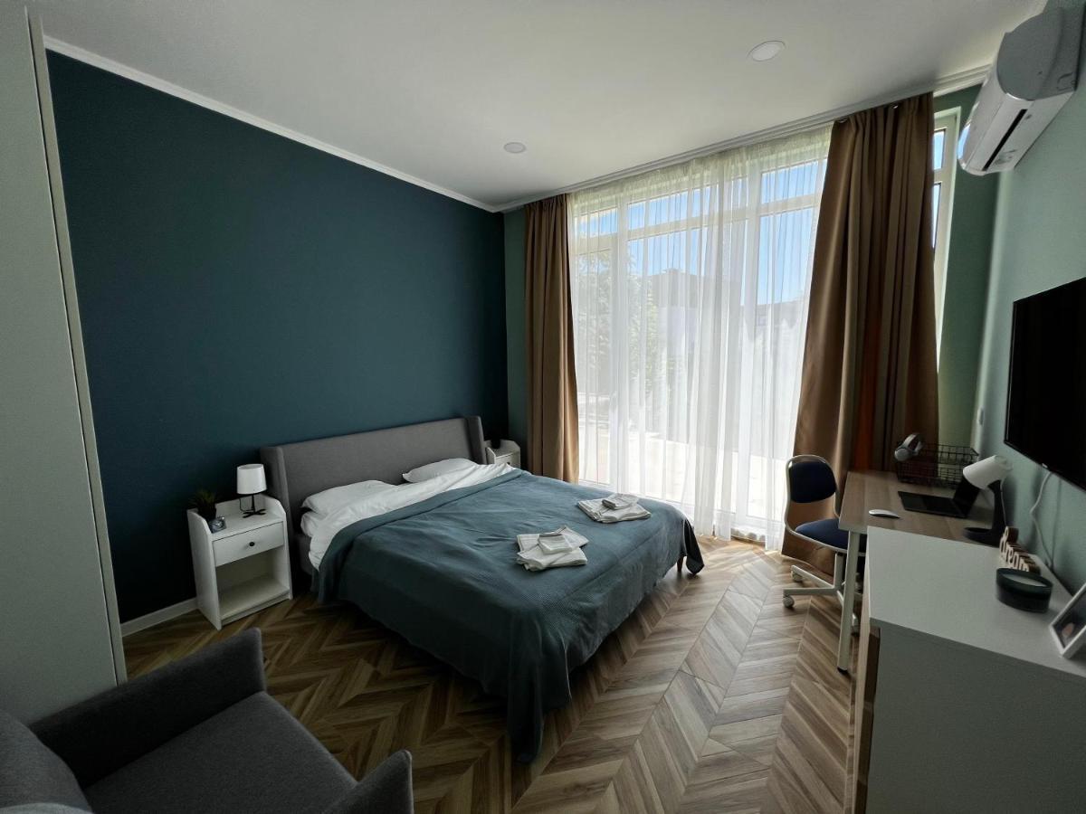 Las Brisas Garden Apartment Бургас Экстерьер фото